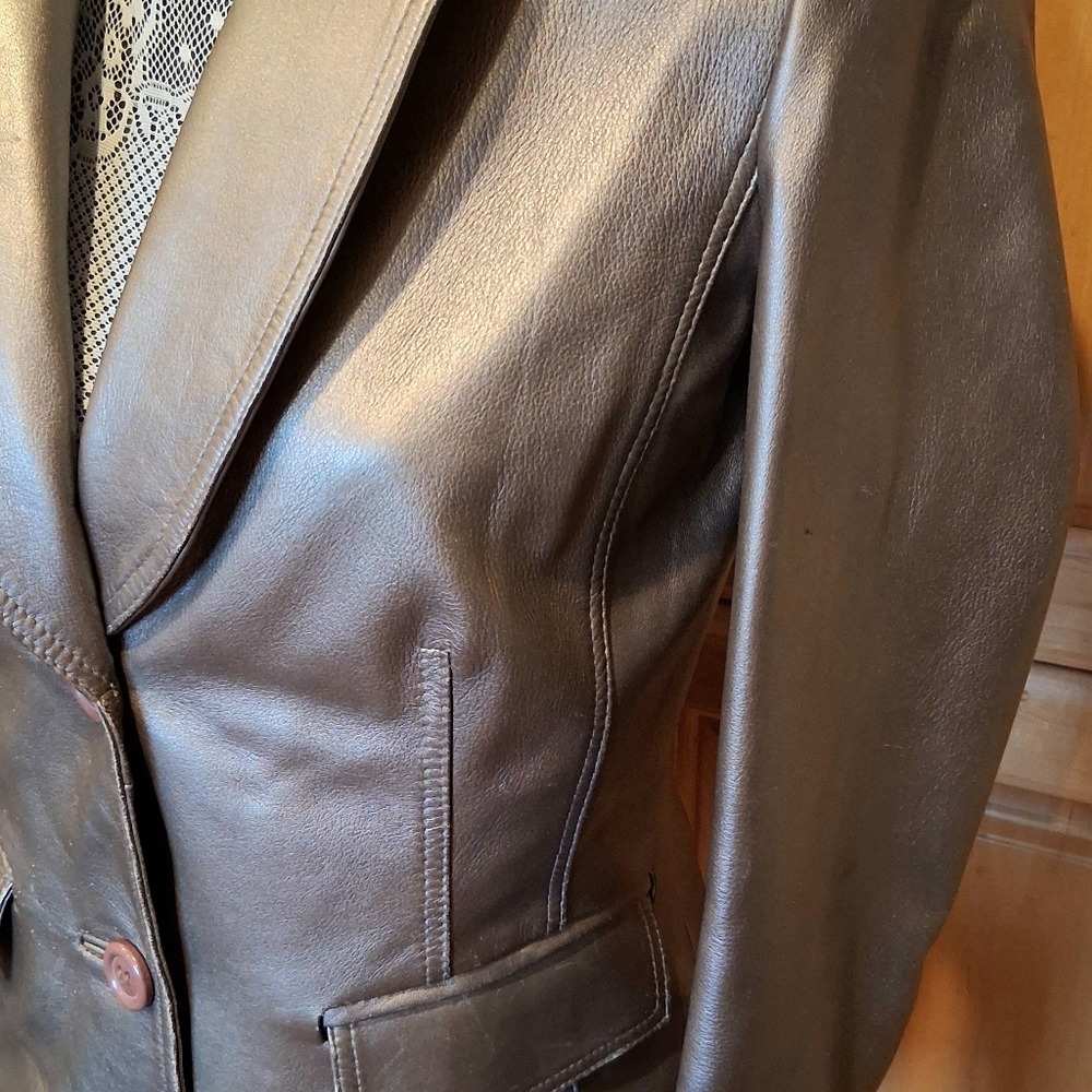 Cache Fur Collar Leather Jacket - image 8